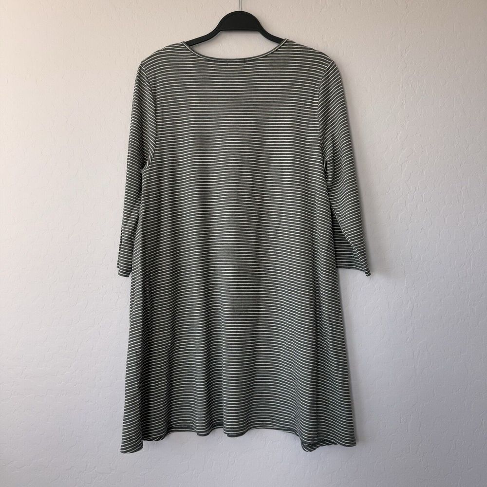 Garnet Hill Large Gray Ivory Stripe 3/4‎ Sleeve Stretch Knit Dress - Picture 2 of 5